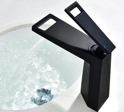 Gold polished - Matte Black Single Hole Bathroom Faucet