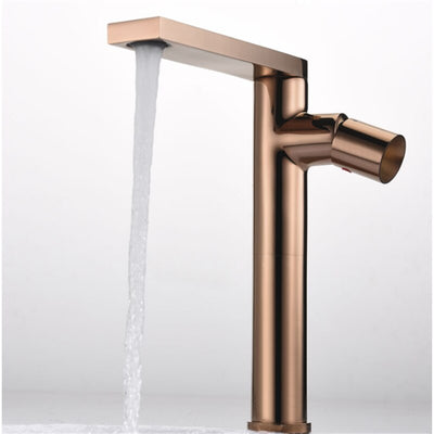 Benoto- Square tall and short faucet