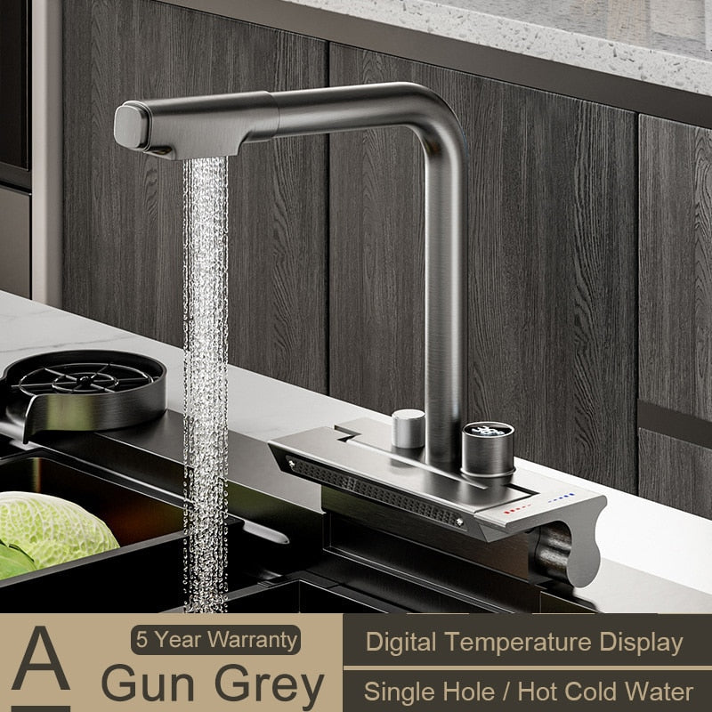 New 2023 Design Kitchen Faucet with Digital Temperature Control and Waterfall spray