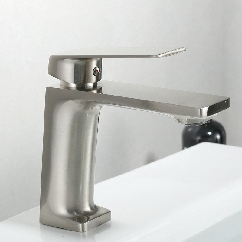 New Nordic design 2023 singe hole bathroom faucet