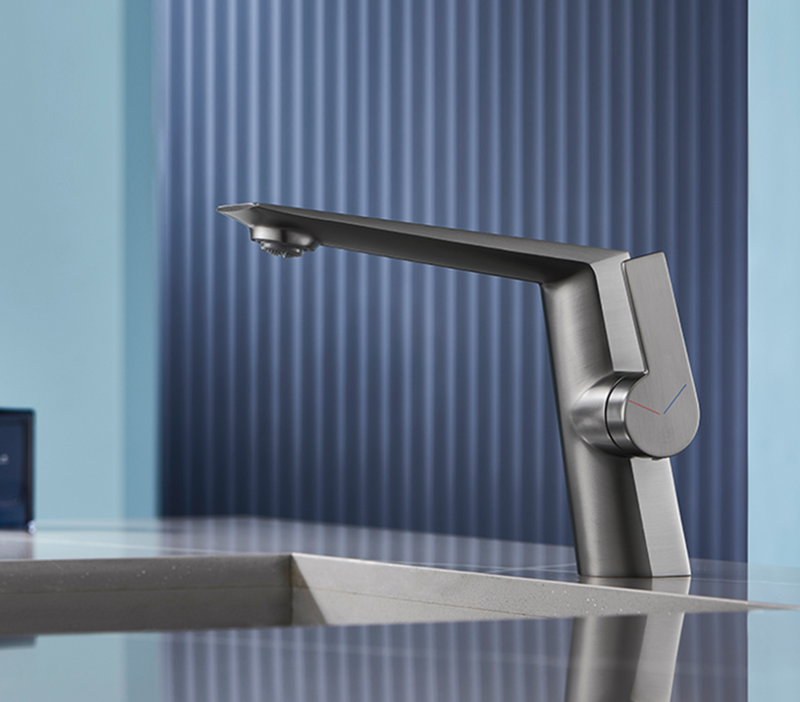 Sig 321- New design single hole faucet ZY-M61