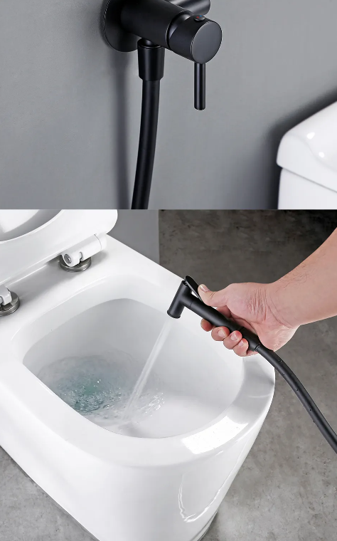 Hot and cold water mixer single lever hand held shataf bidet hand sprayer