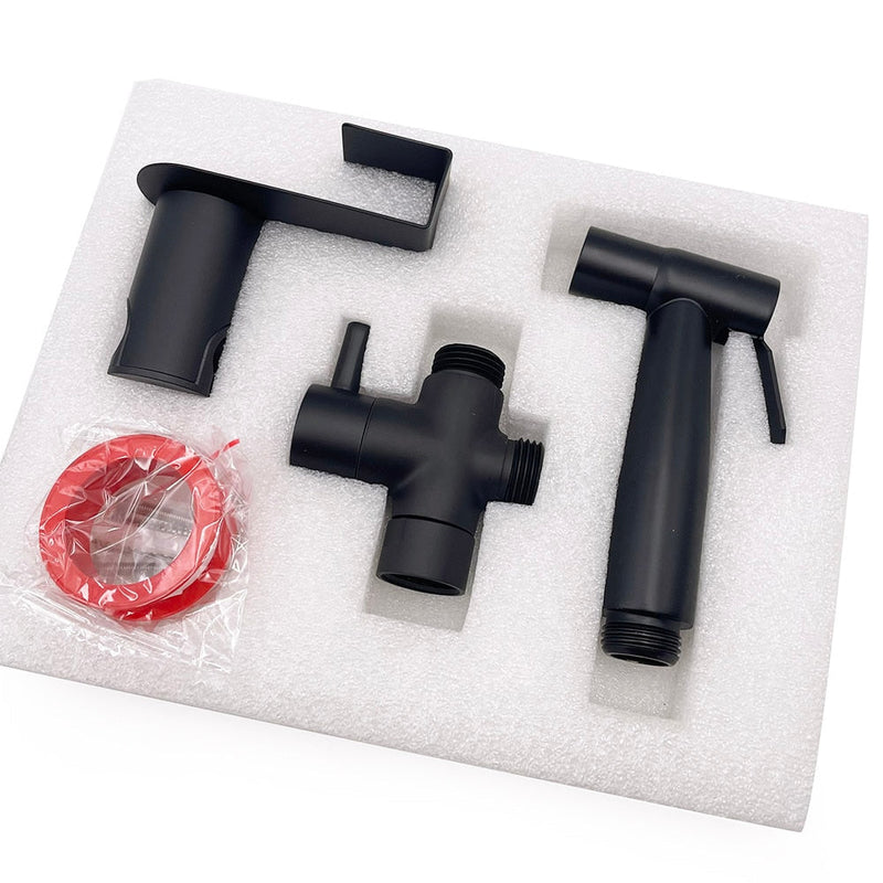 Black matte hand held bidet shattaf bidet sprayer kit