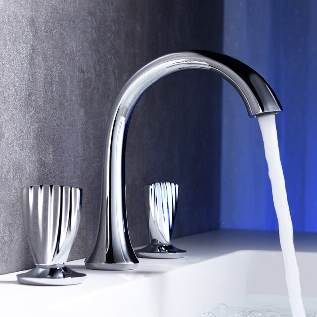 New Euro Design 8" Wide Spread Bathroom Faucet